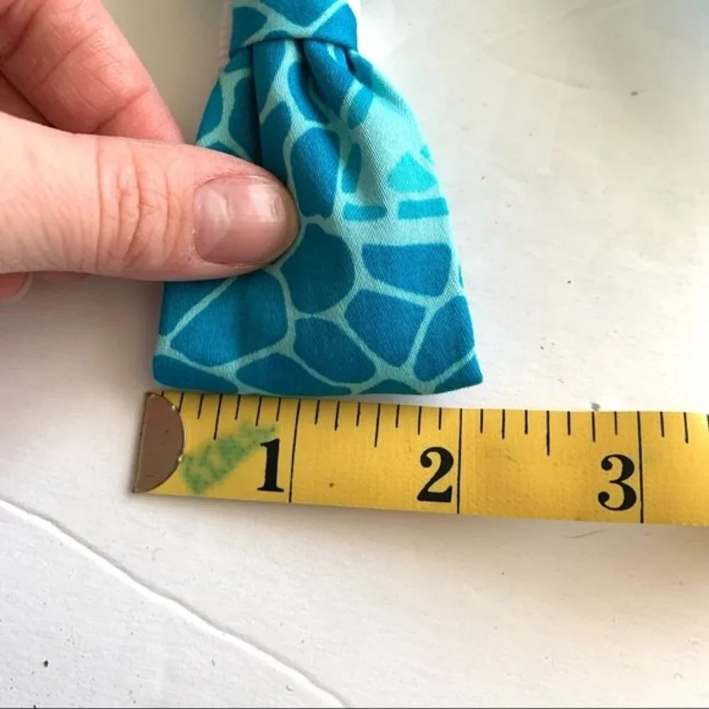 Handmade 1 Dog Bow for Collar Blue & White Print 4 x 2 inches